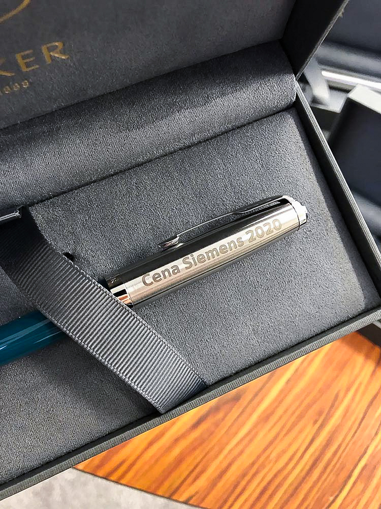 Corporate gifts